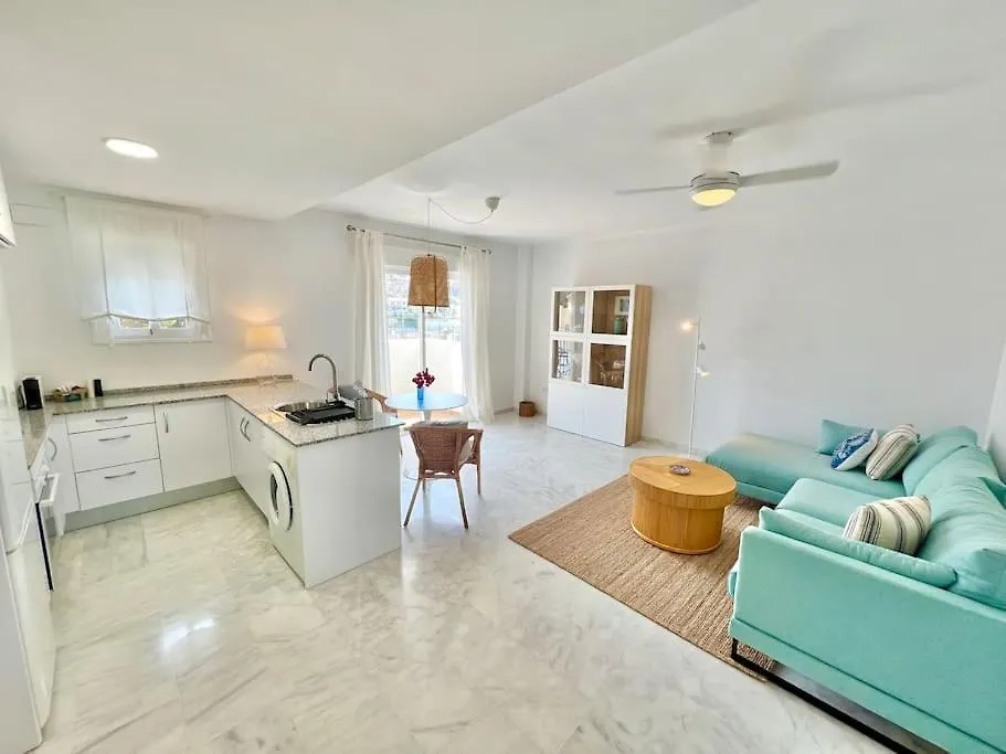 Quiet Pool And Relax Apartment La Herradura